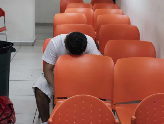 Hondureño el primero en acogerse a autodeportación que ofrece ayuda de 1,000 dólares