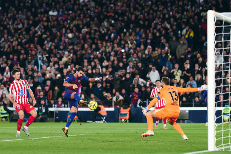 El Barça, ante una proeza; el Atlético, a por su vigésima final copera