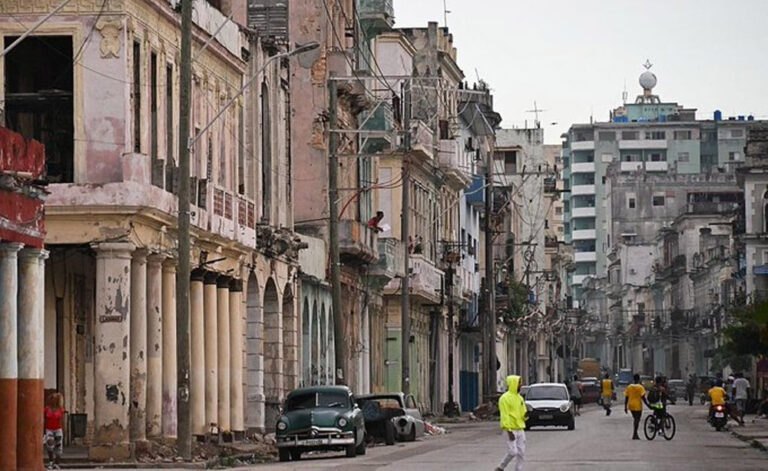 Trump afirma que Cuba está «en sus últimos momentos» pero tendrá «una gran vida nueva»