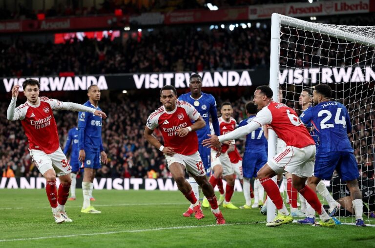 2-1. El Arsenal mantiene la diferencia con el Manchester City