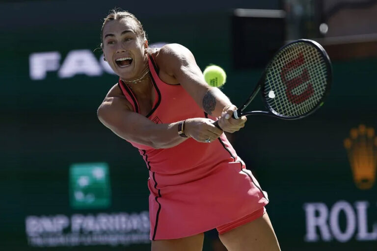 Sabalenka pasa a cuartos de final de Indian Wells tras vencer a Osaka