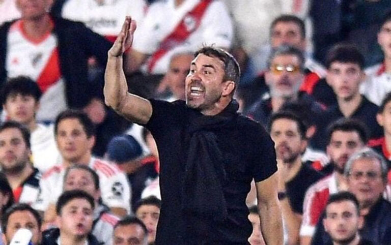 El Alavés confirma la salida de Eduardo Coudet al River Plate