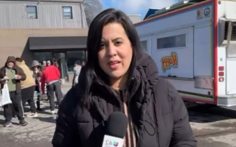 Congresistas y ONG exigen liberar a periodista colombiana detenida por ICE en EEUU