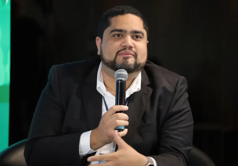 Cardona se arrepdiente de haber sembrado discursos de odio y pide replantear postura de Libre